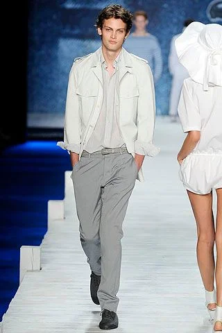 Look 10